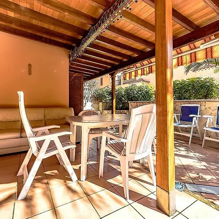 Сasa de vacaciones Townhouse Del Duque 31vdu0